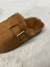 Load image into Gallery viewer, Fluffy clog buckle slipper